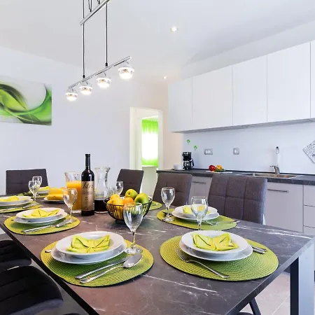 Villa Serene Holiday In Novigrad With Private Pool Novigrad Istria